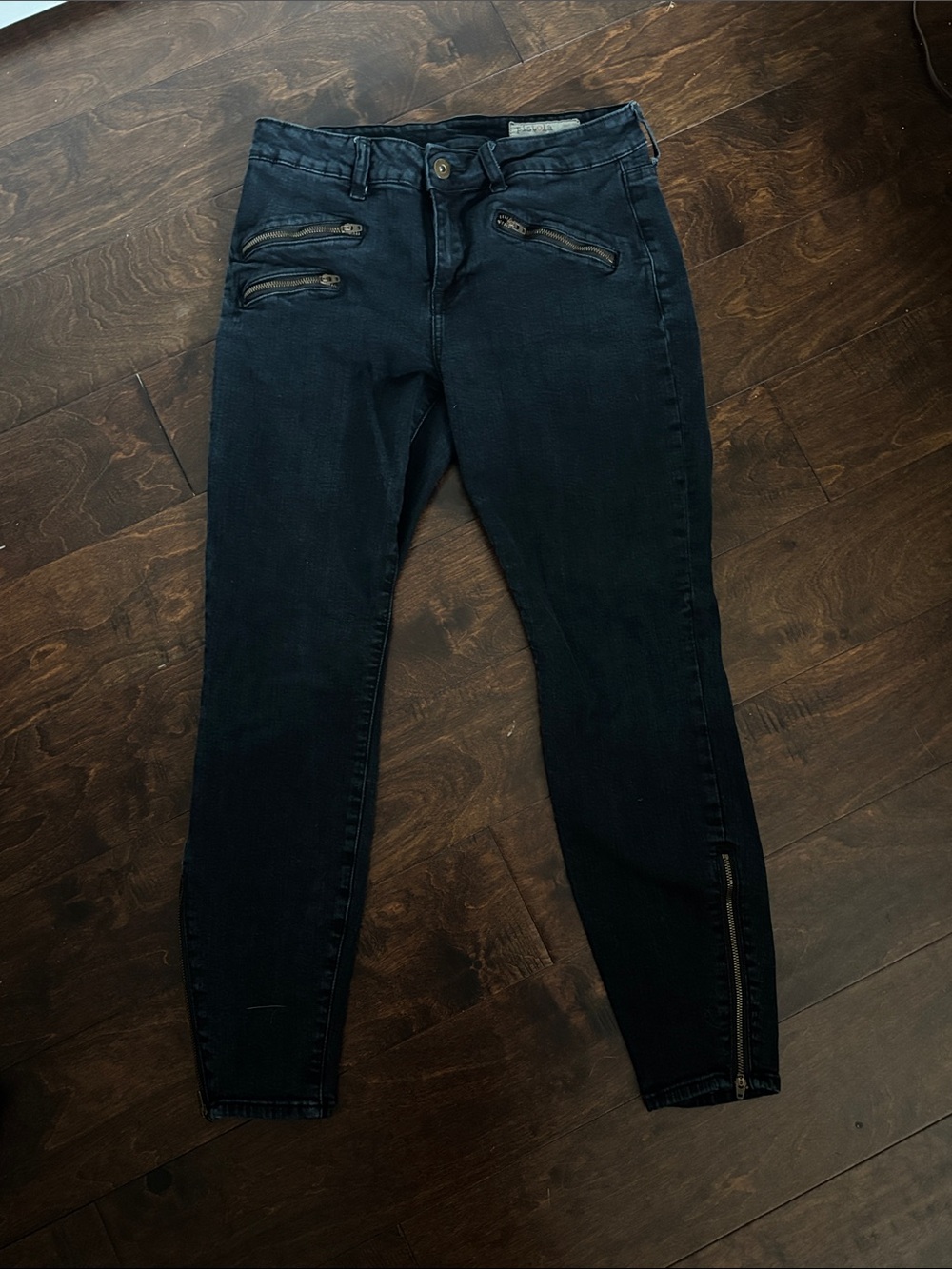 Pistola Dark Wash Skinny Zip-Jeans - Size 30